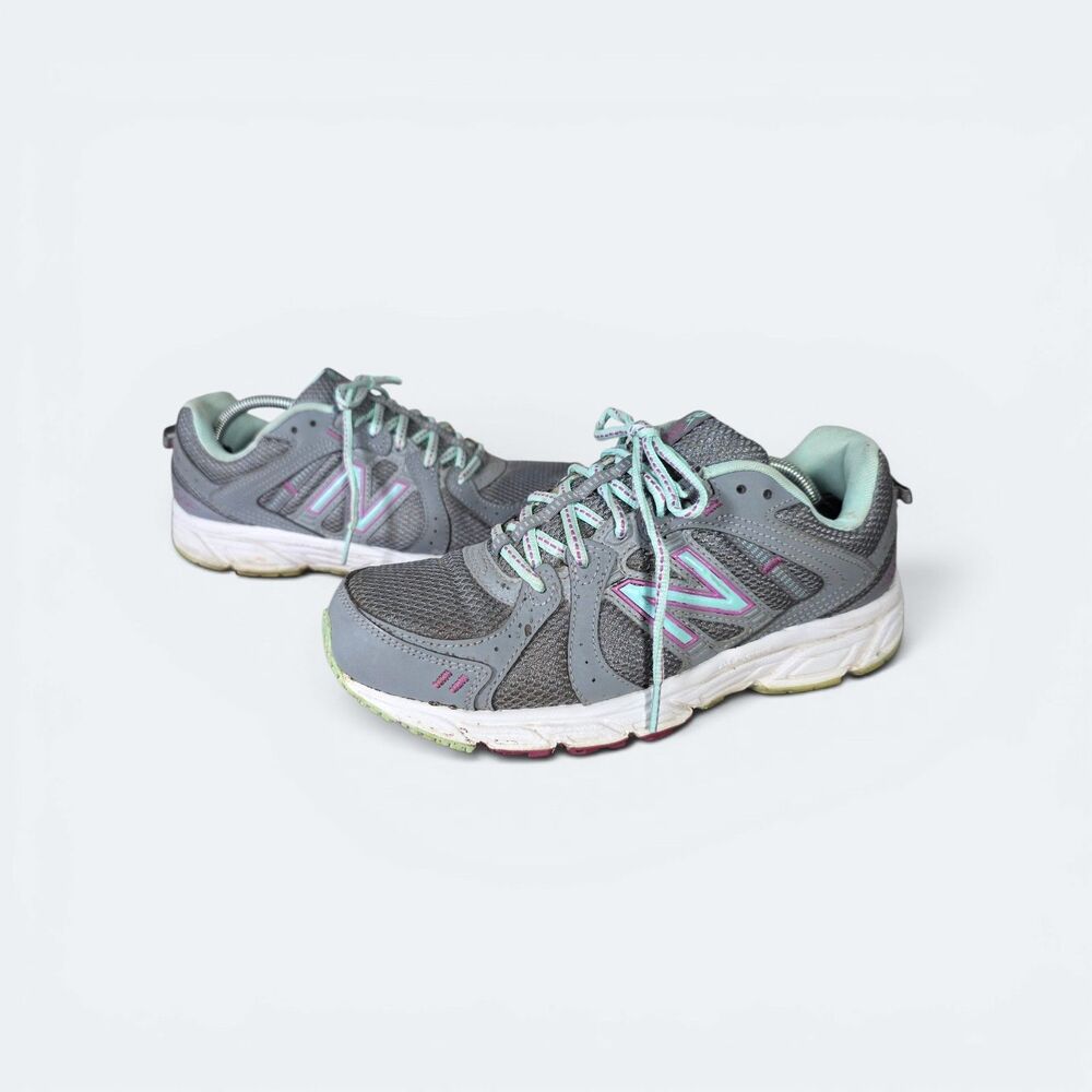 New Balance 402 v1 Womens Running Shoes Size 9.5 Grey Teal Pink WE402GA1